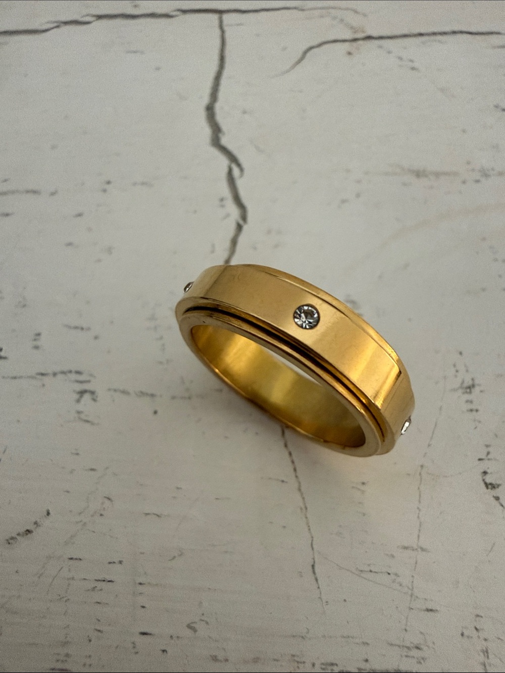Louise Carter Accent Women's Band Ring